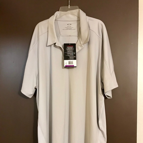 Oakley Focus Polo - Picture 1 of 3